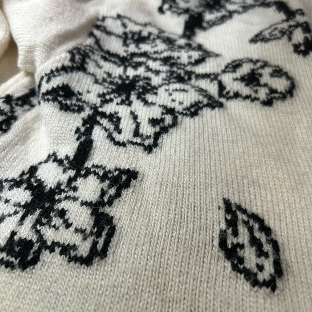 Anthropologie White Cardigan with Black Floral Embroidery - Picture 7 of 11